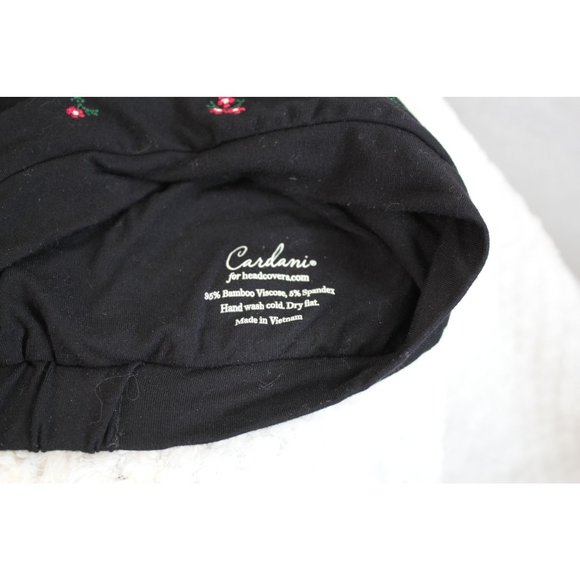 Cardani/OSFM/Beanie/Black with red flowers - Picture 5 of 7